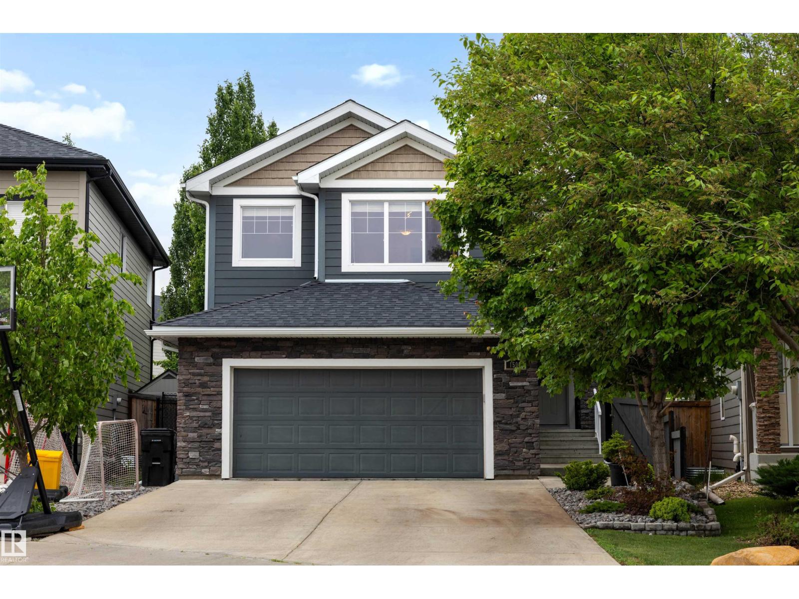 1507 Wates Place SW, Edmonton, AB, T6W0T9