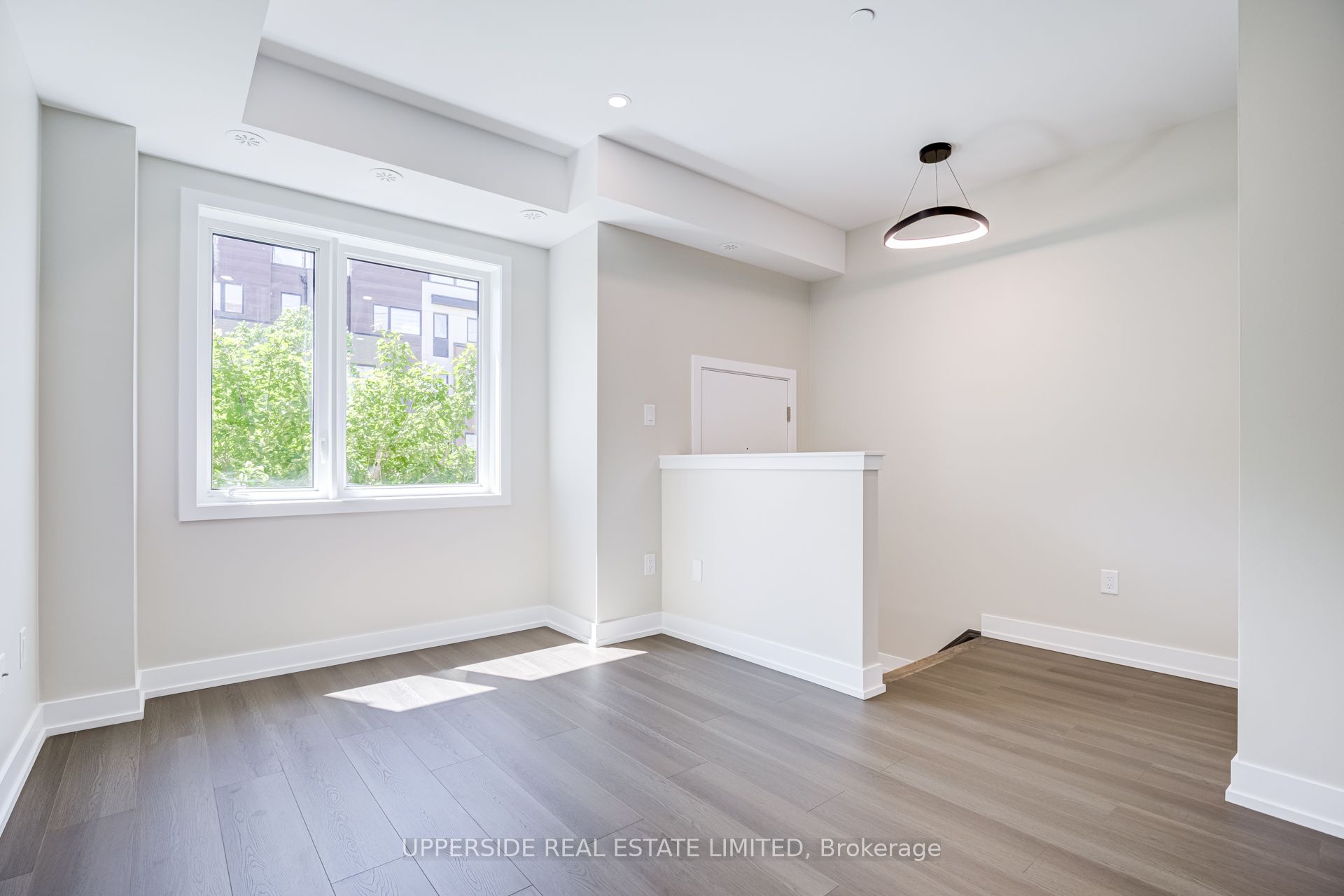 43 Frederick Tisdale Drive, Toronto, ON, M3K 2B8 photo 4
