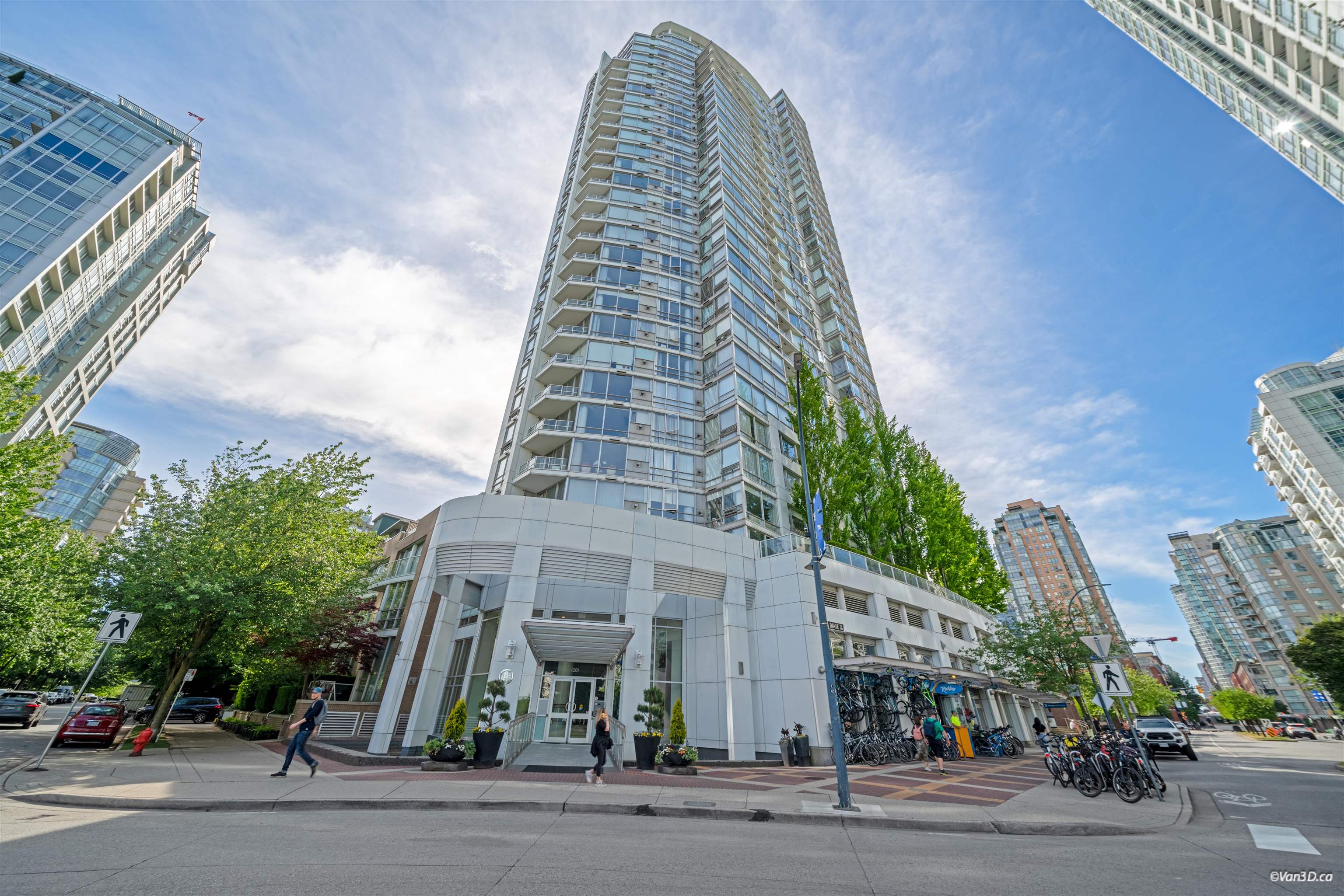 Additional image 4 of 2206-1201 Marinaside Crescent, Vancouver, BC, V6Z 2V2