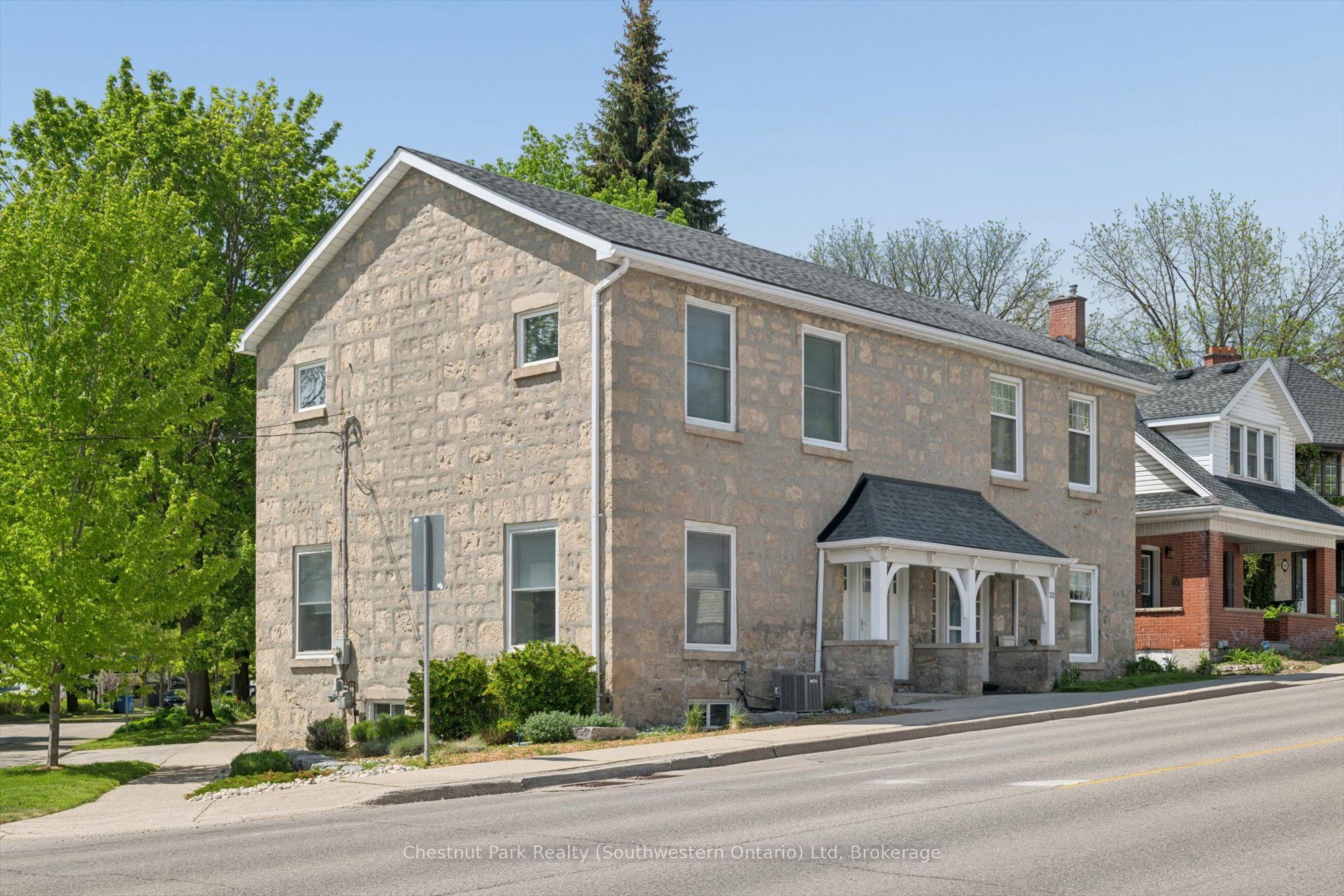 30 Eramosa Road, Guelph, ON, N1E 2L5