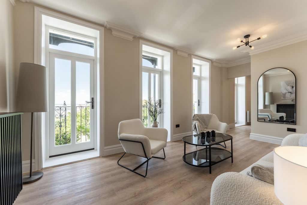 Additional image 2 of 2 bed flat for saleAlbion Place, Ramsgate, Kent CT11