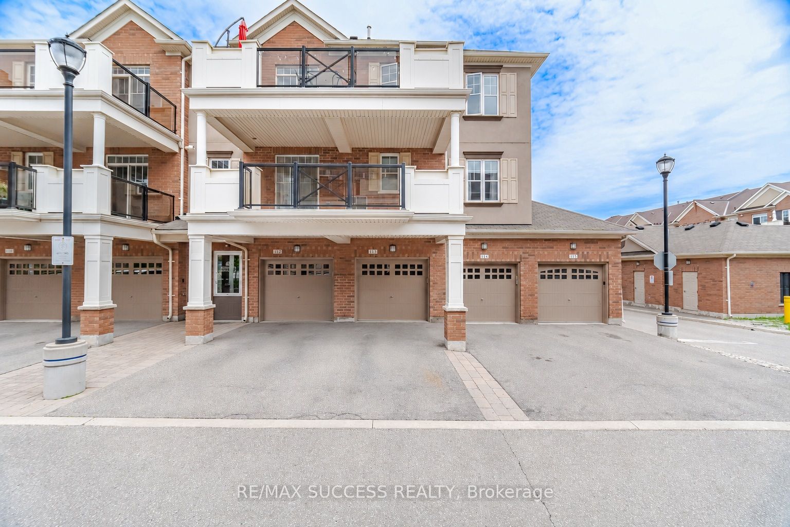 311-269 Georgian Drive, Oakville, ON, L6H 0L1