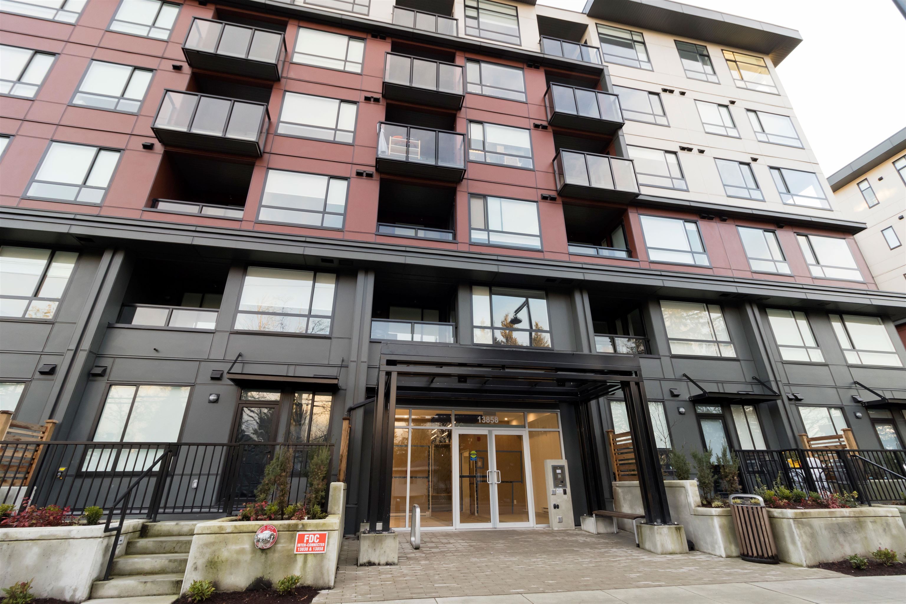 201-13838 108 Avenue, Surrey, BC, V3T 0T8