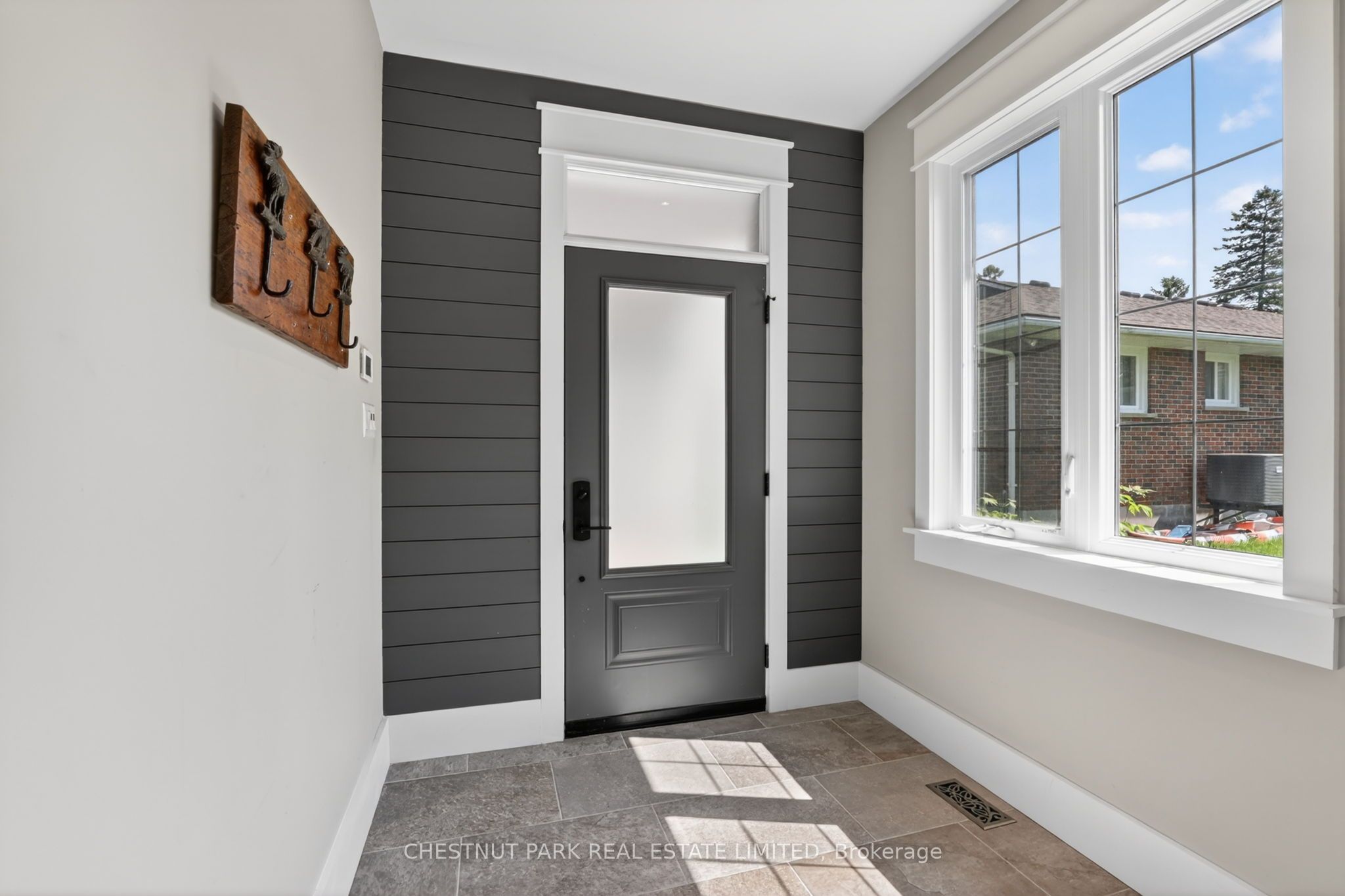 153 Riveredge Drive, Georgina, ON, L4P 2P4 photo 4