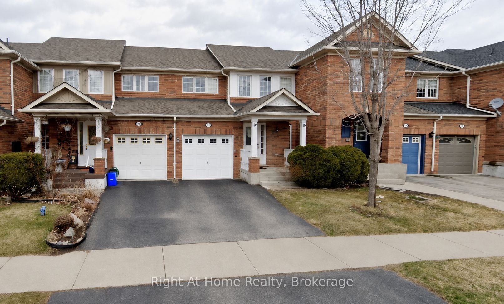 2467 Carberry Way, Oakville, ON, L6M 4S5