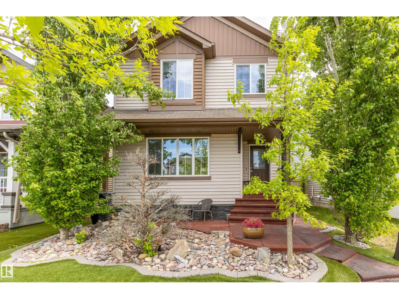 1715 63 Street SW, Edmonton, AB, T6X0S2