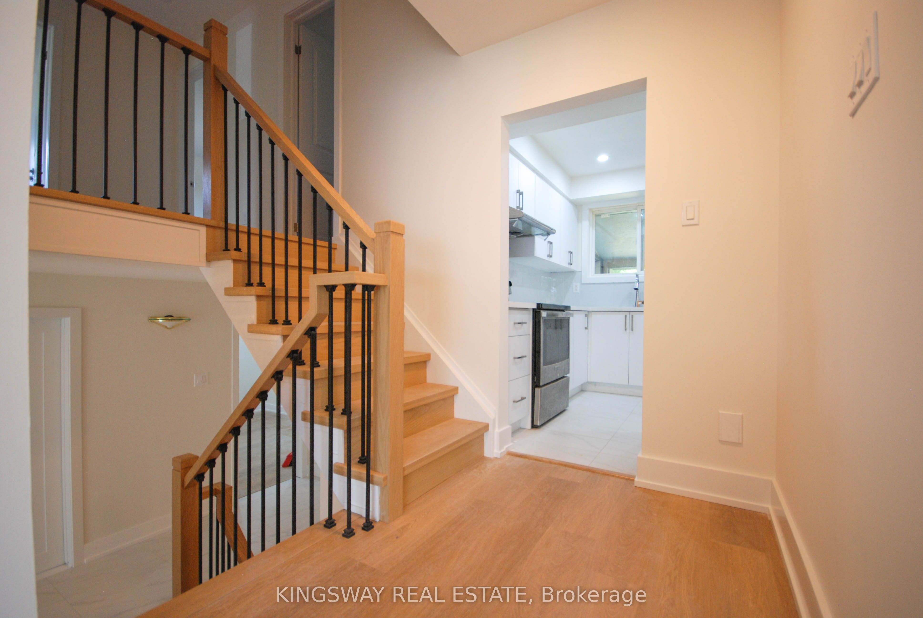 Additional image 5 of 24 Archdekin Drive, Brampton, ON, L6V 1Y3