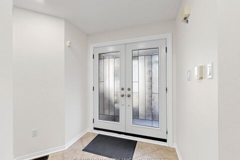 Additional image 8 of 90 Chiswick Crescent, Aurora, ON, L4G 6P1