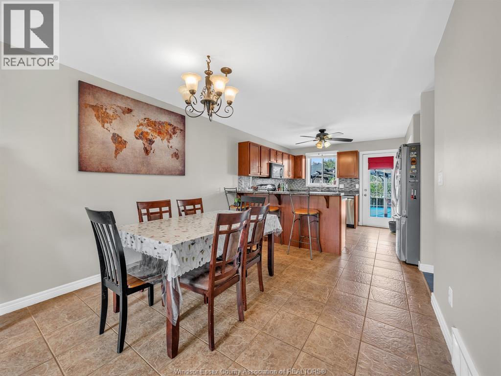 2115 Everts , Windsor, ON, N9B3X7 photo 4