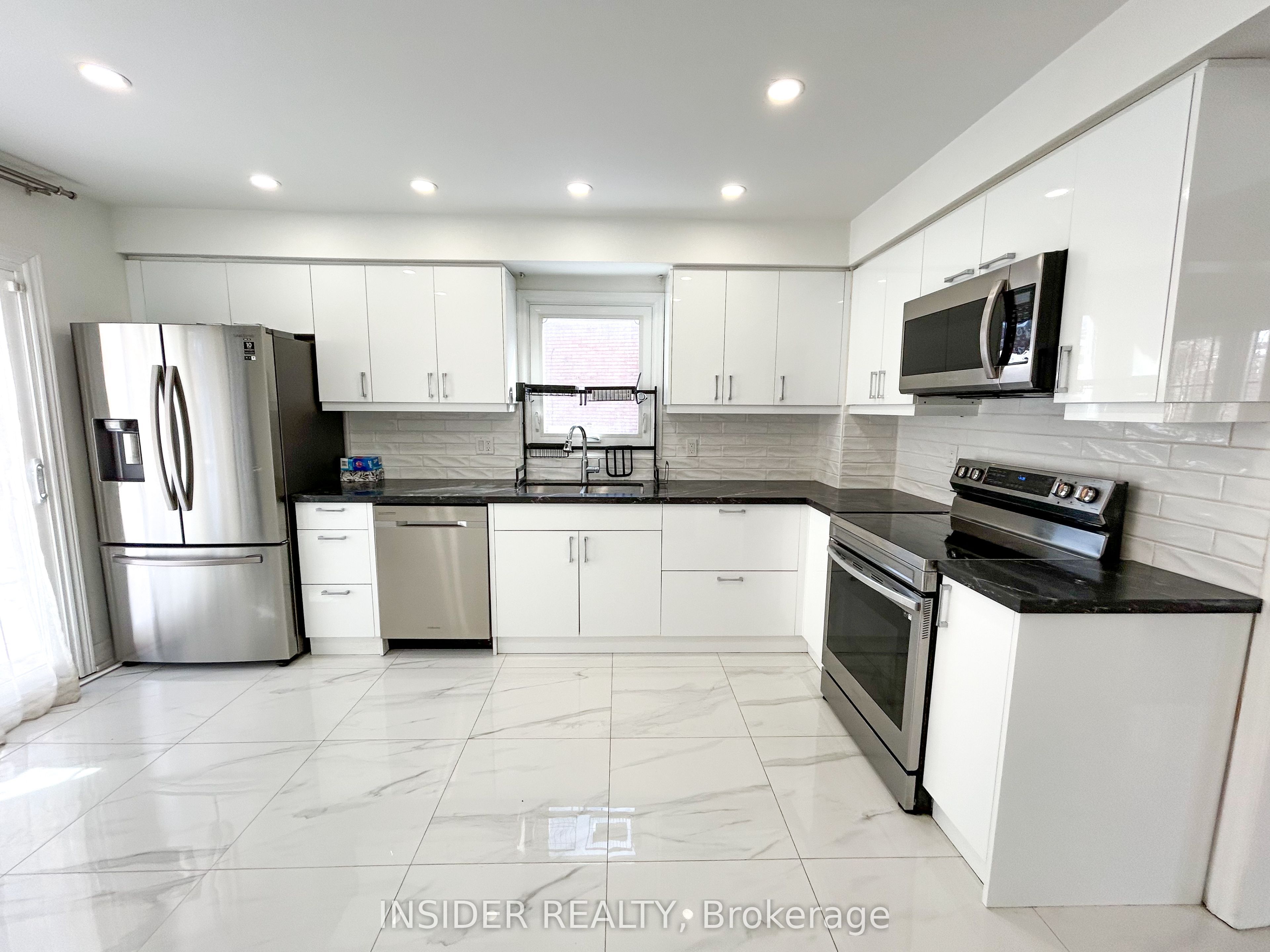 98 White Boulevard, Vaughan, ON, L4J 5Z5 photo 4