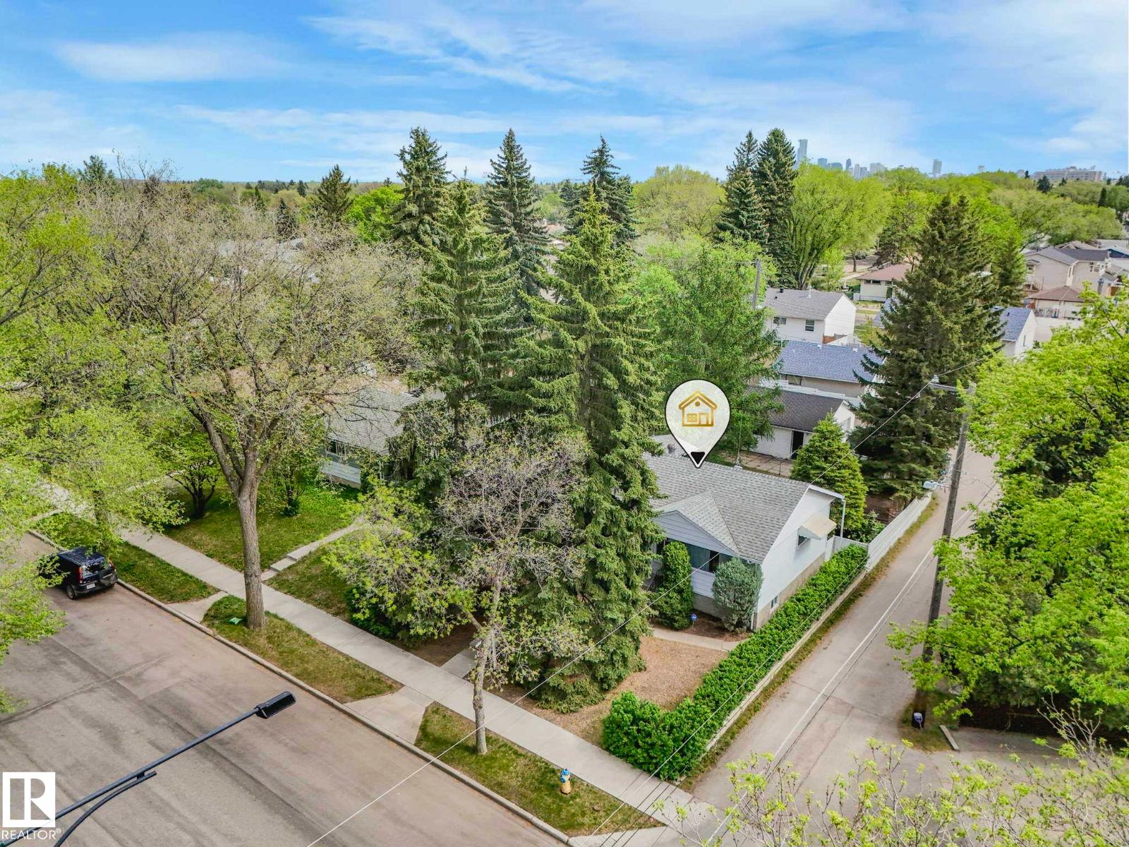 13411 Dovercourt Avenue NW, Edmonton, AB, T5L4E3