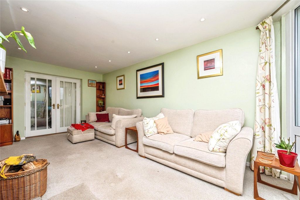 Additional image 2 of 3 bed detached house for saleOld Budbrooke Road, Hampton Magna, Warwick CV35