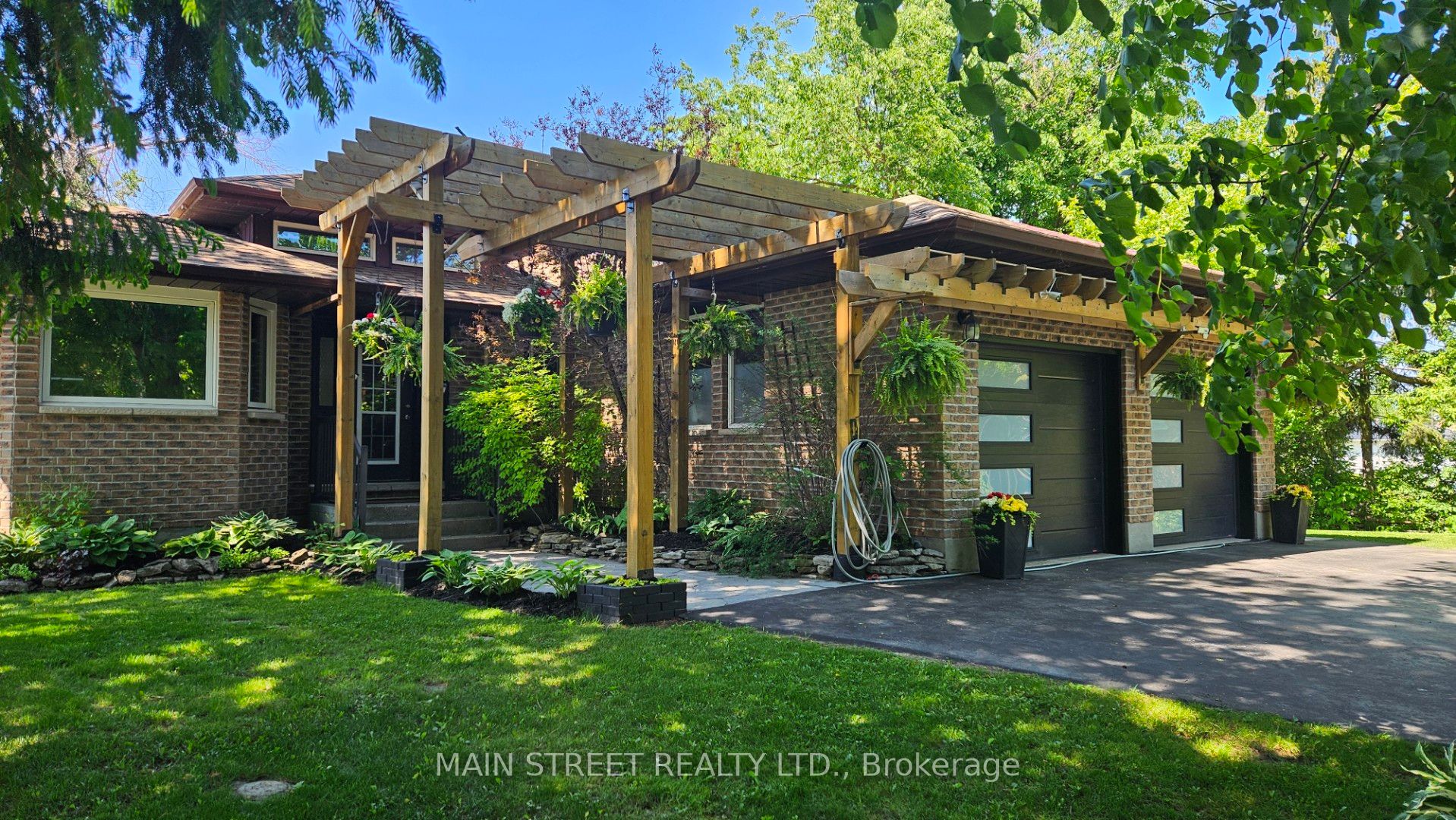 24 Maple Grove Road, Kawartha Lakes, ON, K9V 4R6