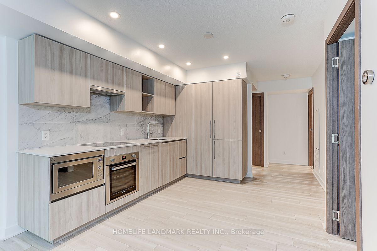 Additional image 3 of 601-17 Bathurst Street, Toronto, ON, M5V 0N1