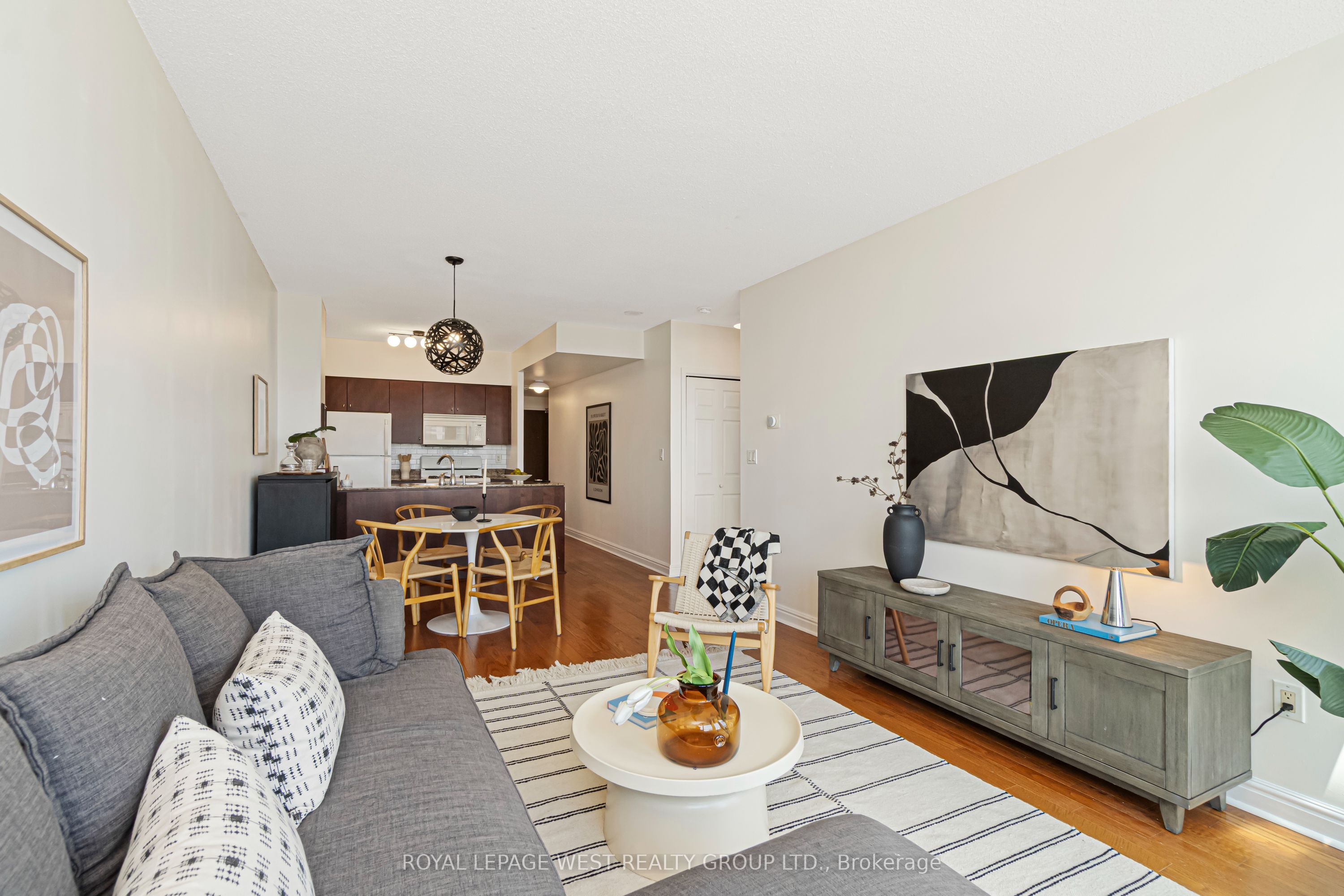 Additional image 4 of #1510-35 Mariner Terrace, Toronto, ON, M5V 3V9