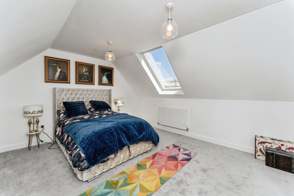 Additional image 10 of 4 bed semi-detached house for salePendyffryn Road, Rhyl LL18