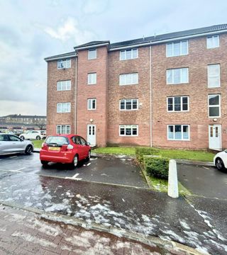 Tullis Gardens, Bridgeton, Glasgow G40
