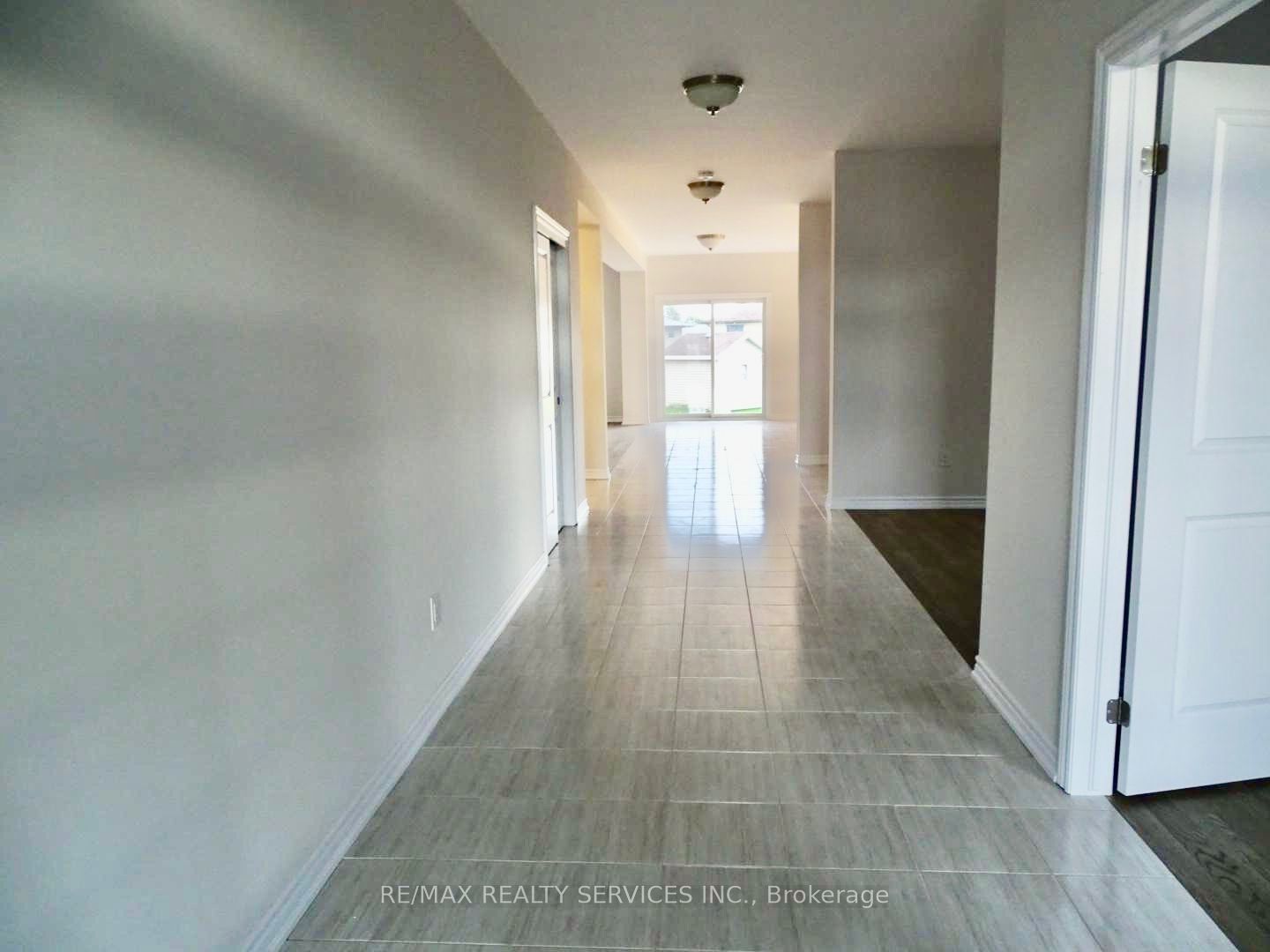 204 Bethune Avenue, Welland, ON, L3B 0H6 photo 2