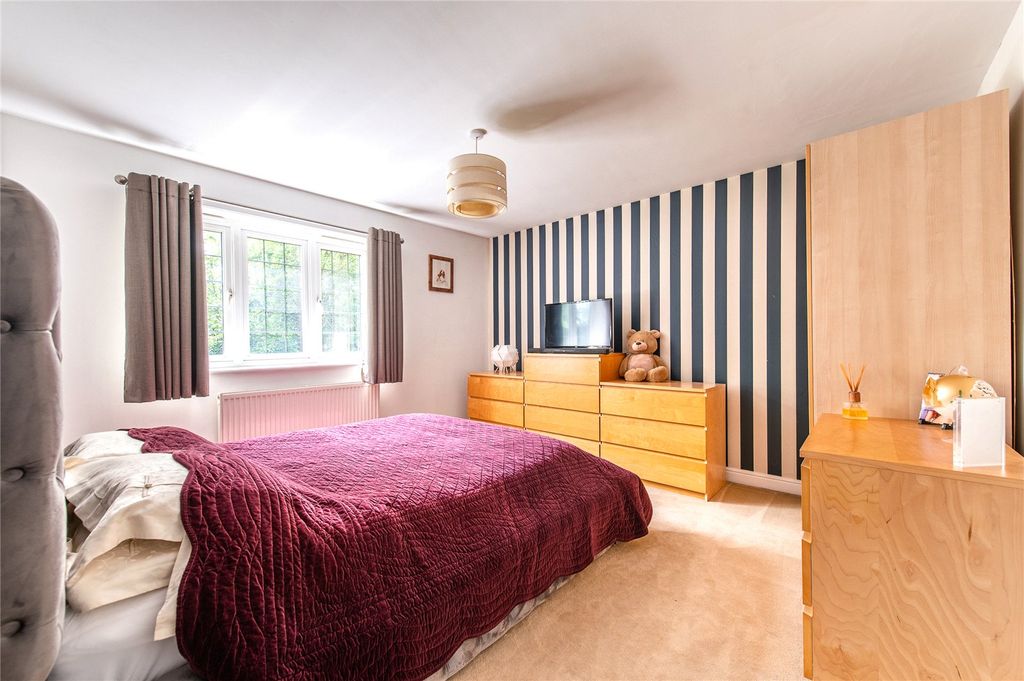 Additional image 14 of 5 bed detached house for saleNashenden Lane, Rochester, Kent ME1