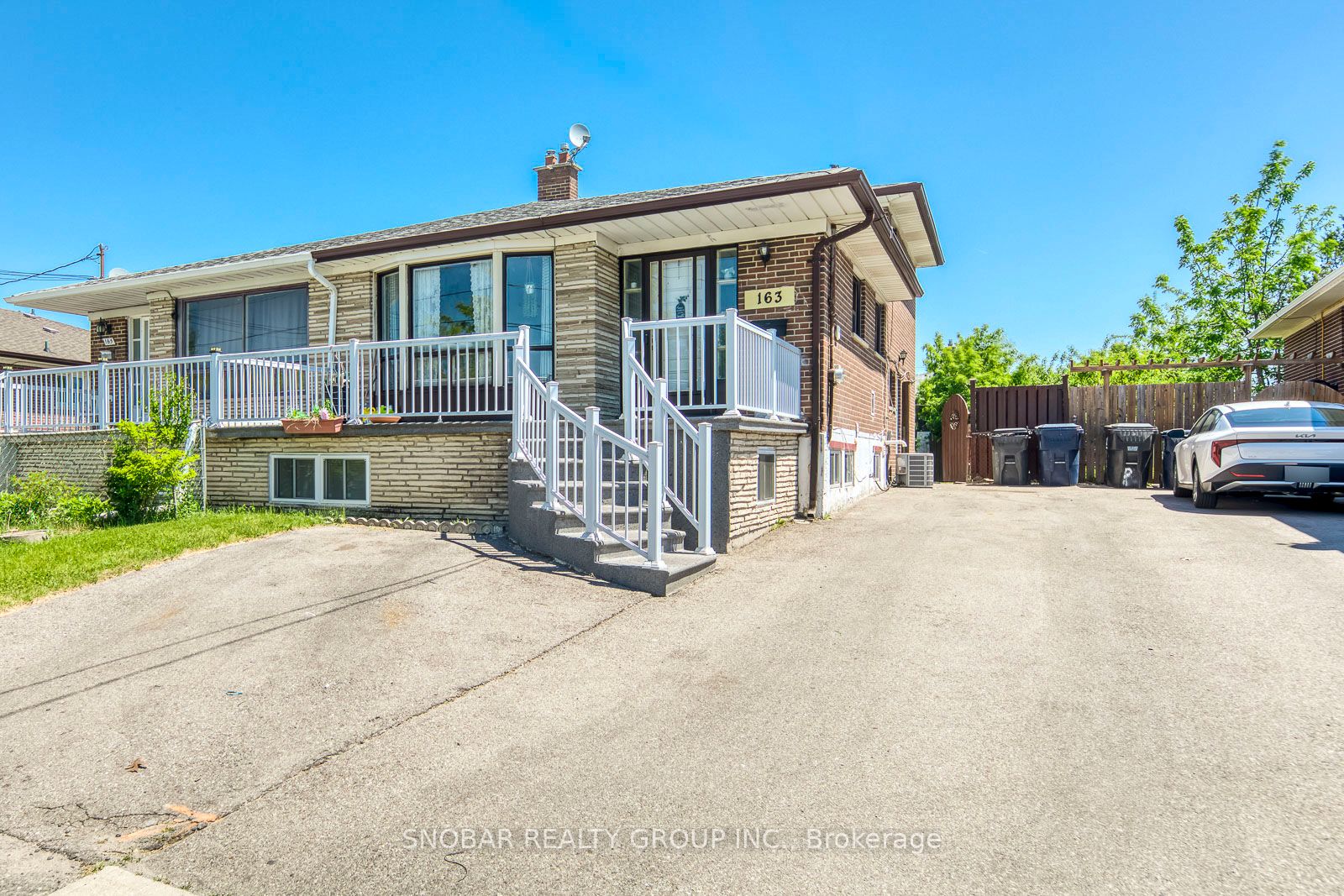 Additional image 2 of 163 Gracedale Boulevard, Toronto, ON, M9L 2C2