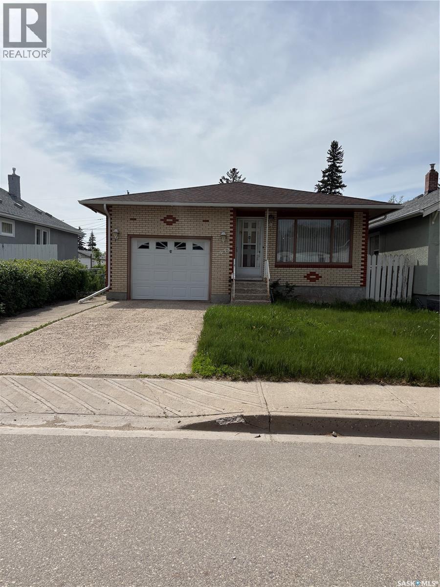 1058 Montague Street, Regina, SK, S4T3H5