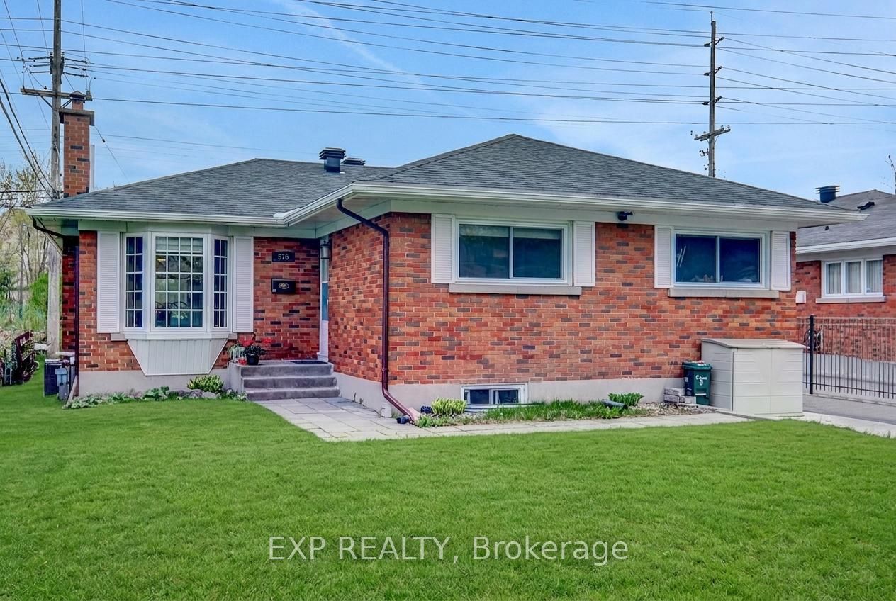 576 Browning Avenue, Ottawa, ON, K1G 0T4