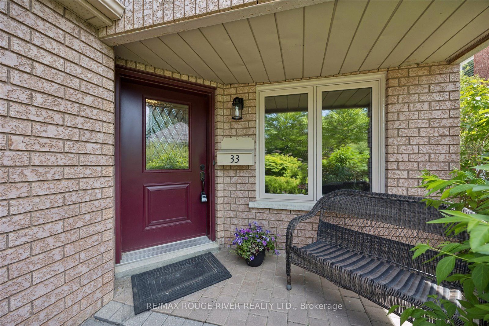 Additional image 2 of 33 Shore Avenue, Whitby, ON, L1R 2L7