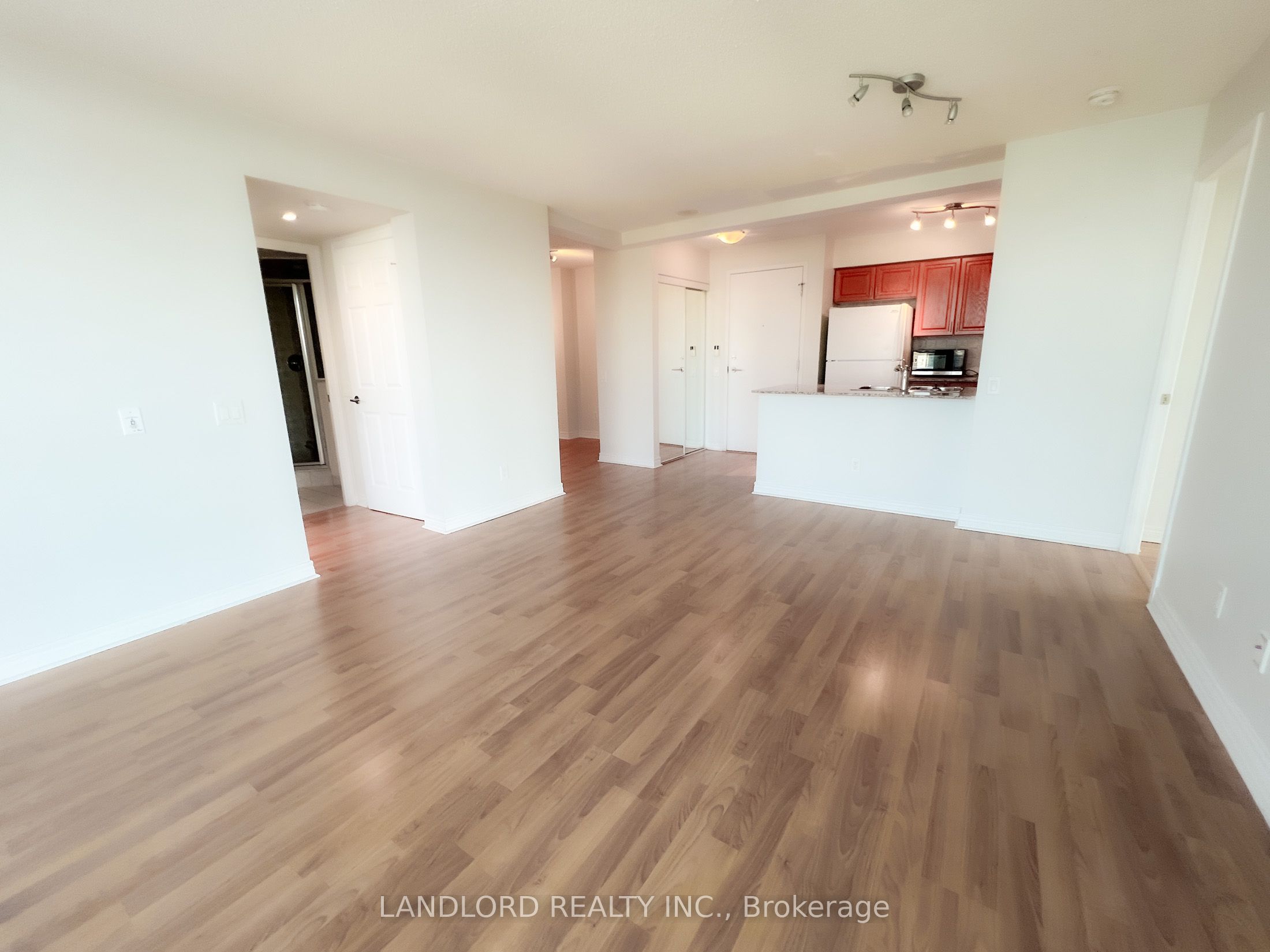 3106-83 Borough Drive, Toronto, ON, M1P 5E4 photo 4