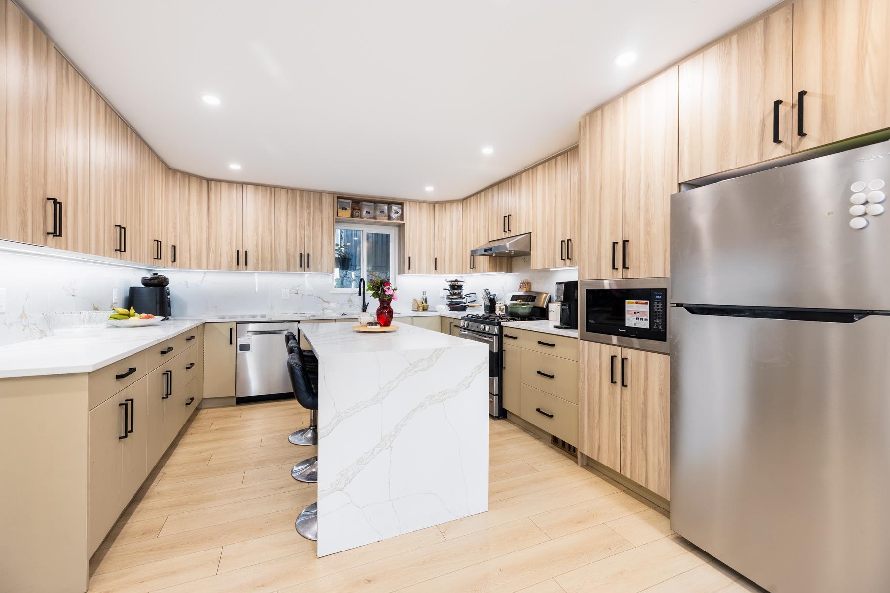 7437 Garfield Drive, Delta, BC, V4C 6X9 photo 4