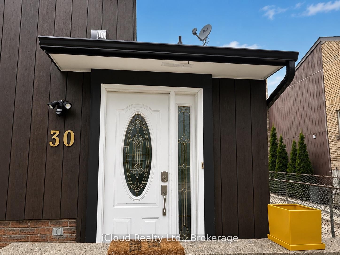 Additional image 2 of 30 Salisbury Circle, Brampton, ON, L6V 2Z5