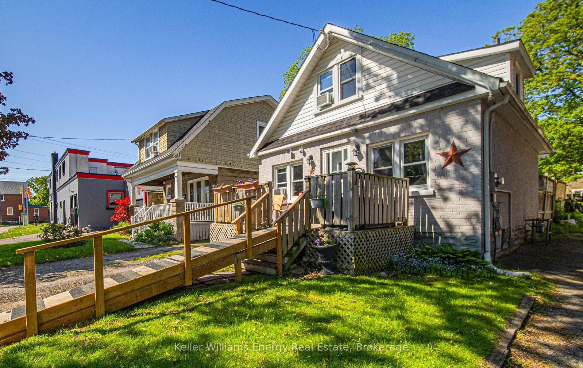 266 Division Street, Oshawa, ON, L1G 5M7 photo 3