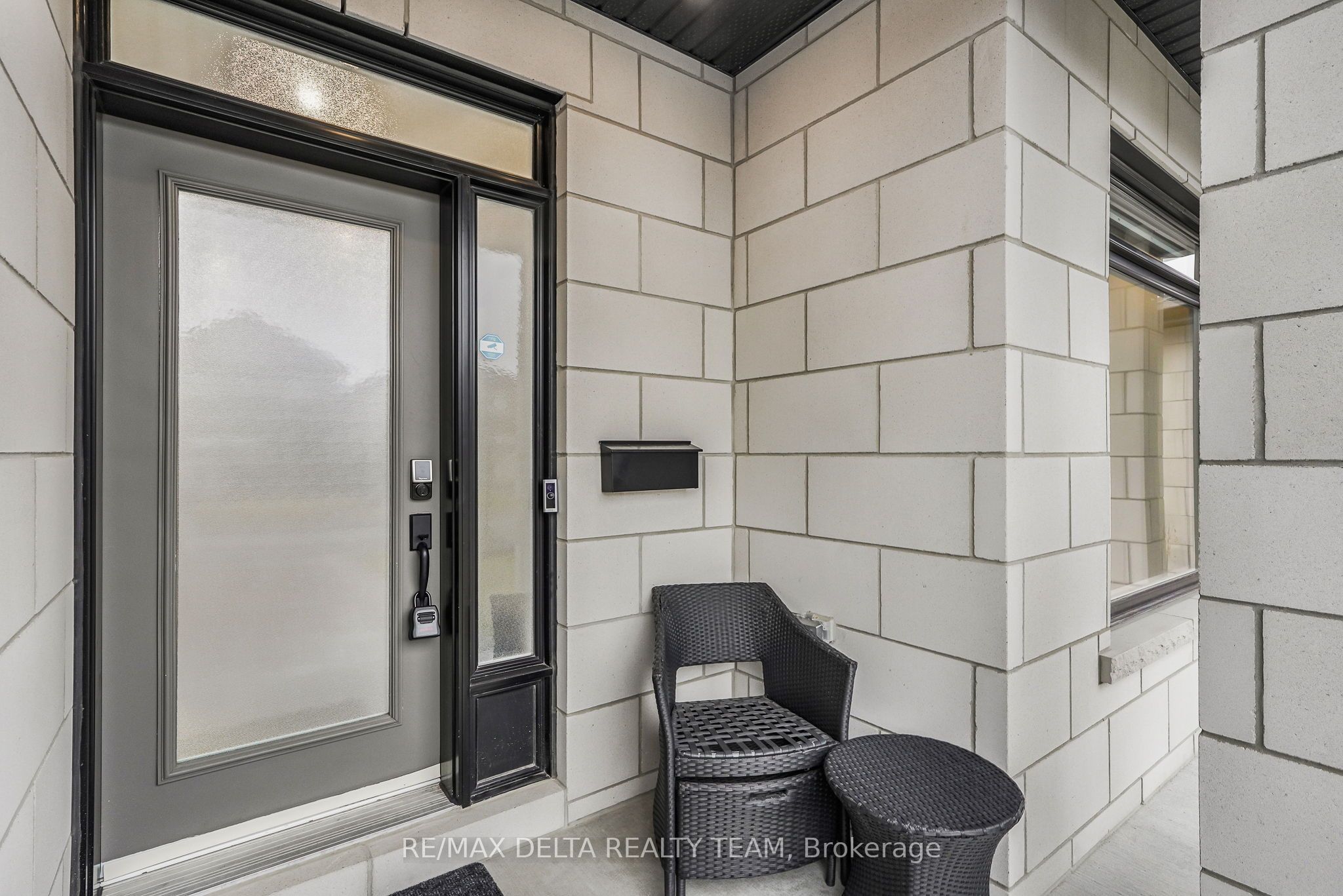 39 Angel Heights, Ottawa, ON, K2S 2N2 photo 2
