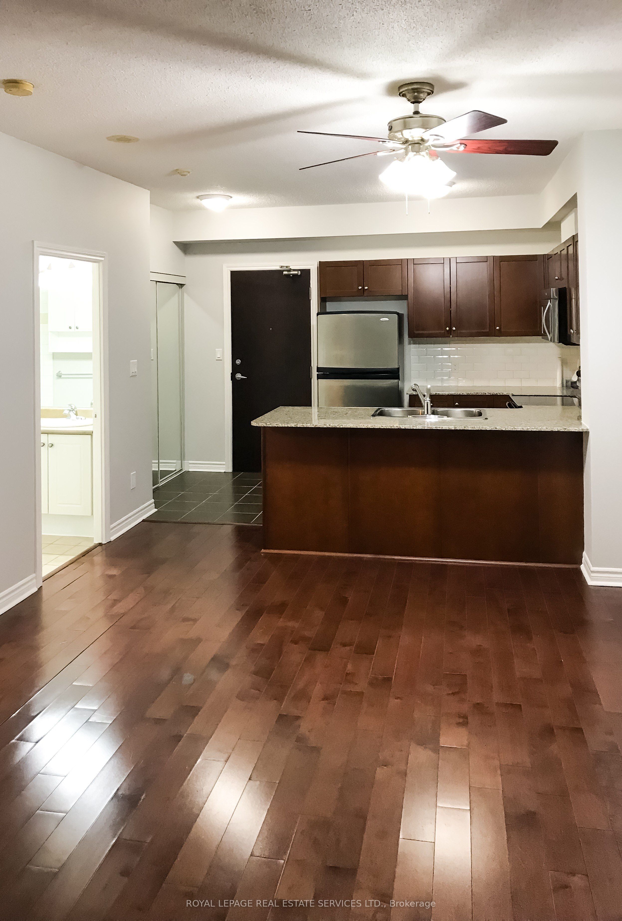 Additional image 2 of 803-3504 Hurontario Street, Mississauga, ON, L5B 0B9
