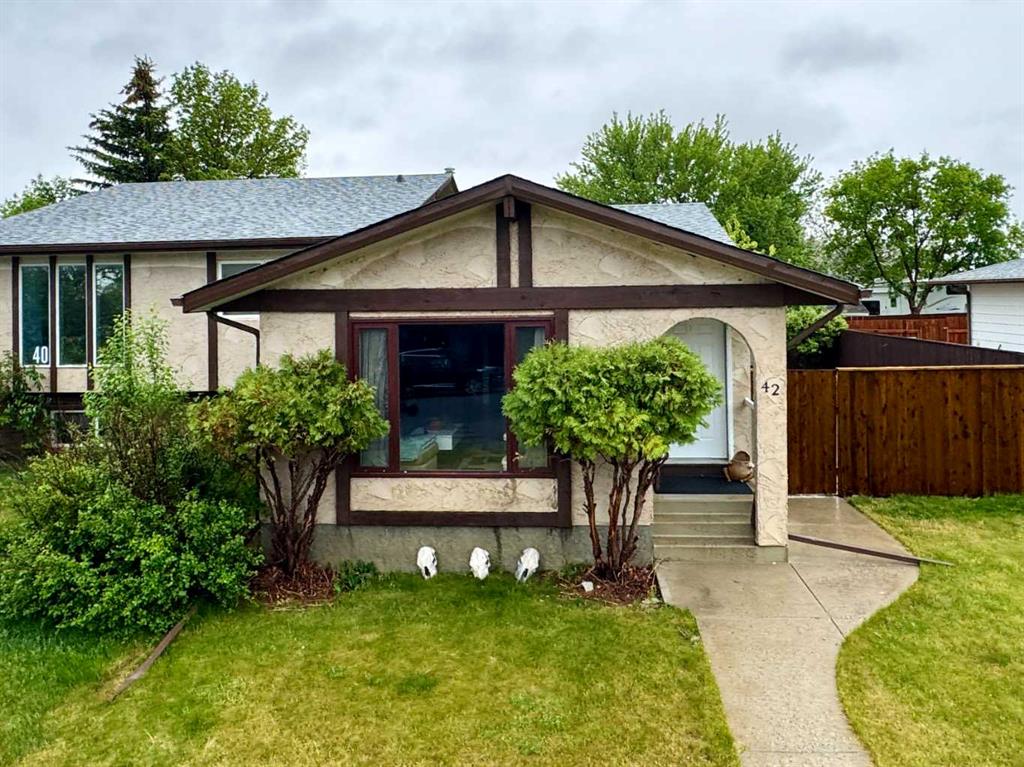 42 Selkirk Road W, Lethbridge, AB, T1K 4N6