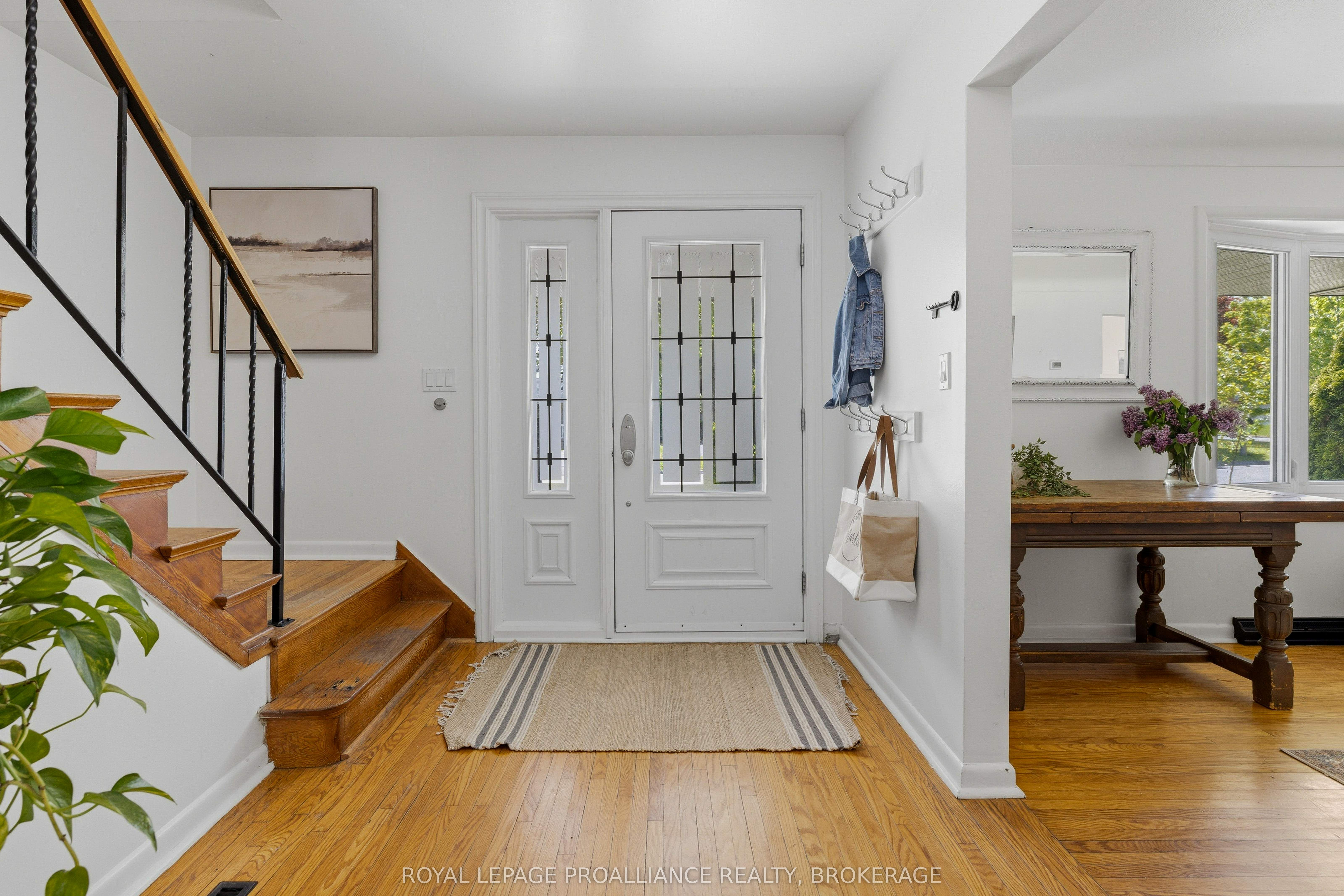 102 Herchmer Crescent, Kingston, ON, K7M 2V9 photo 5