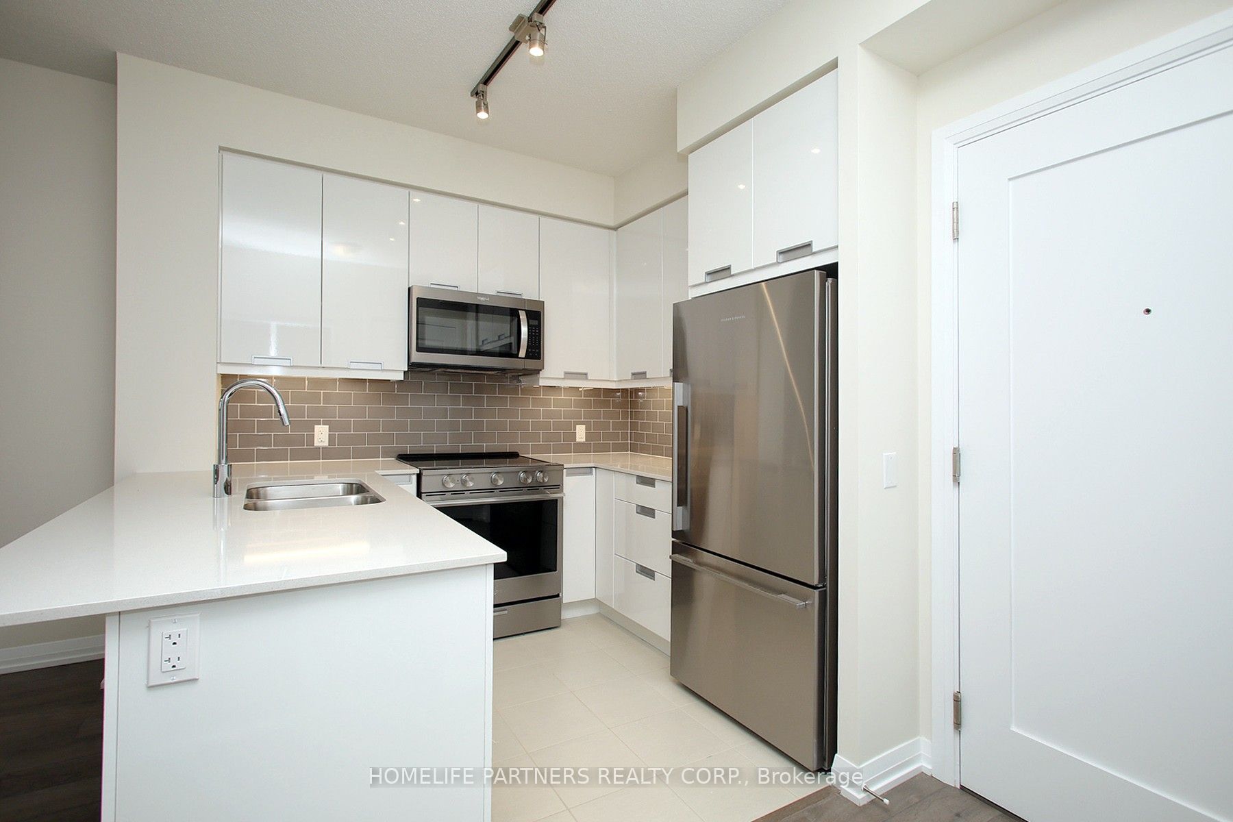 Additional image 5 of 720-35 Watergarden Drive, Mississauga, ON, L5R 0G8