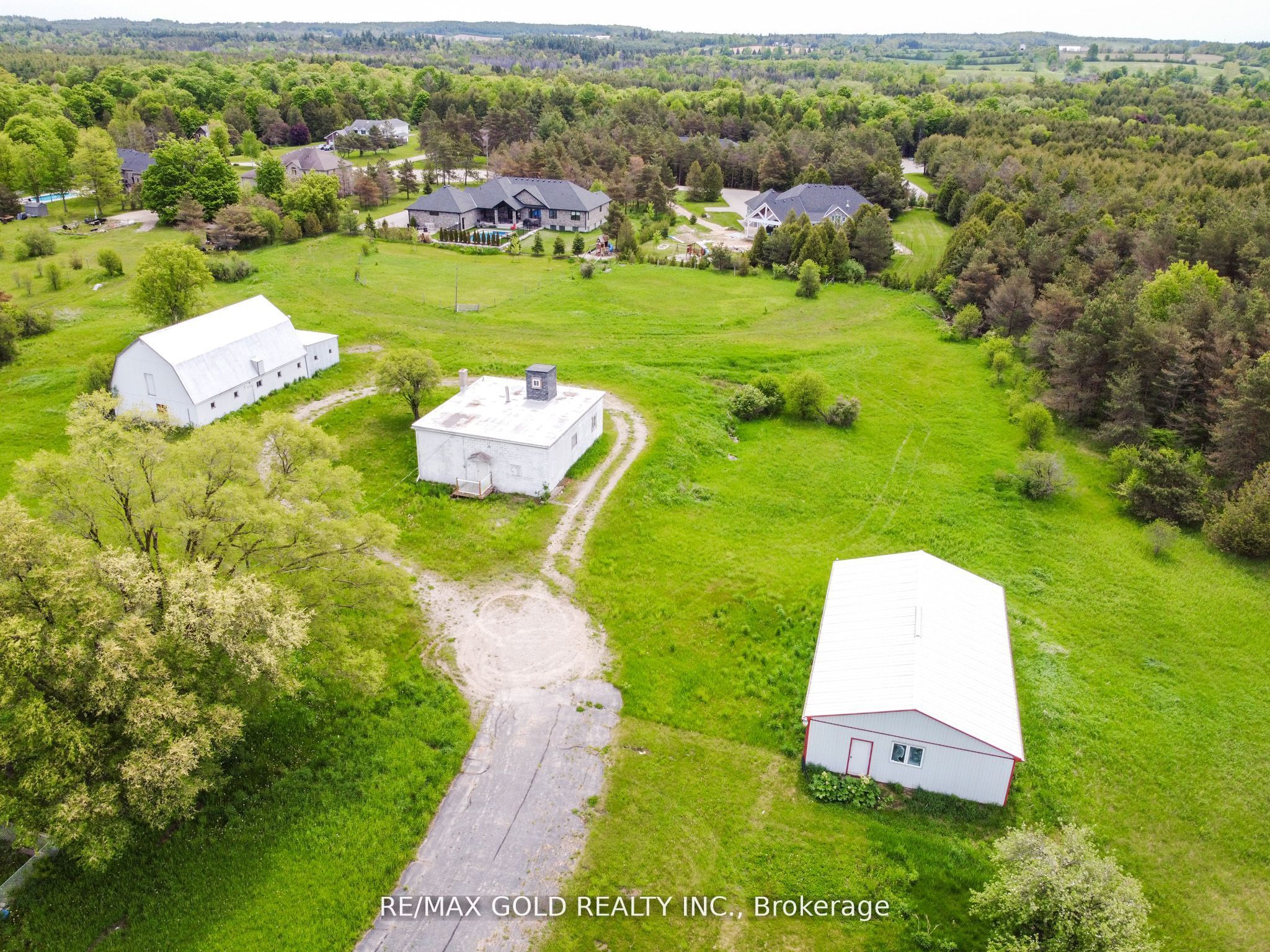 769 Stone Road E, Guelph, ON, N1L 1B8 photo 3