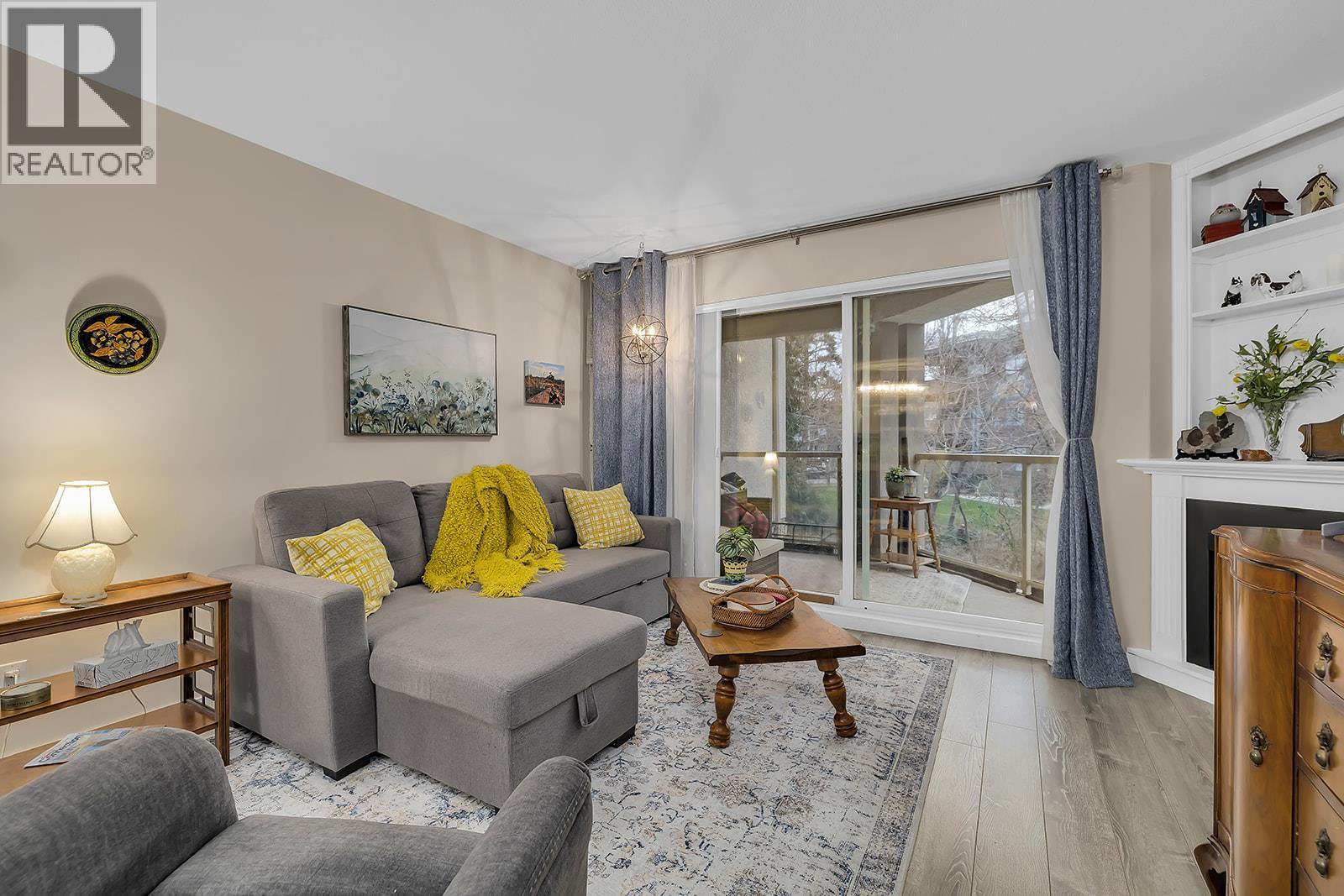 Additional image 4 of 103-1965 Pandosy Street, Kelowna, BC, V1Y1R9