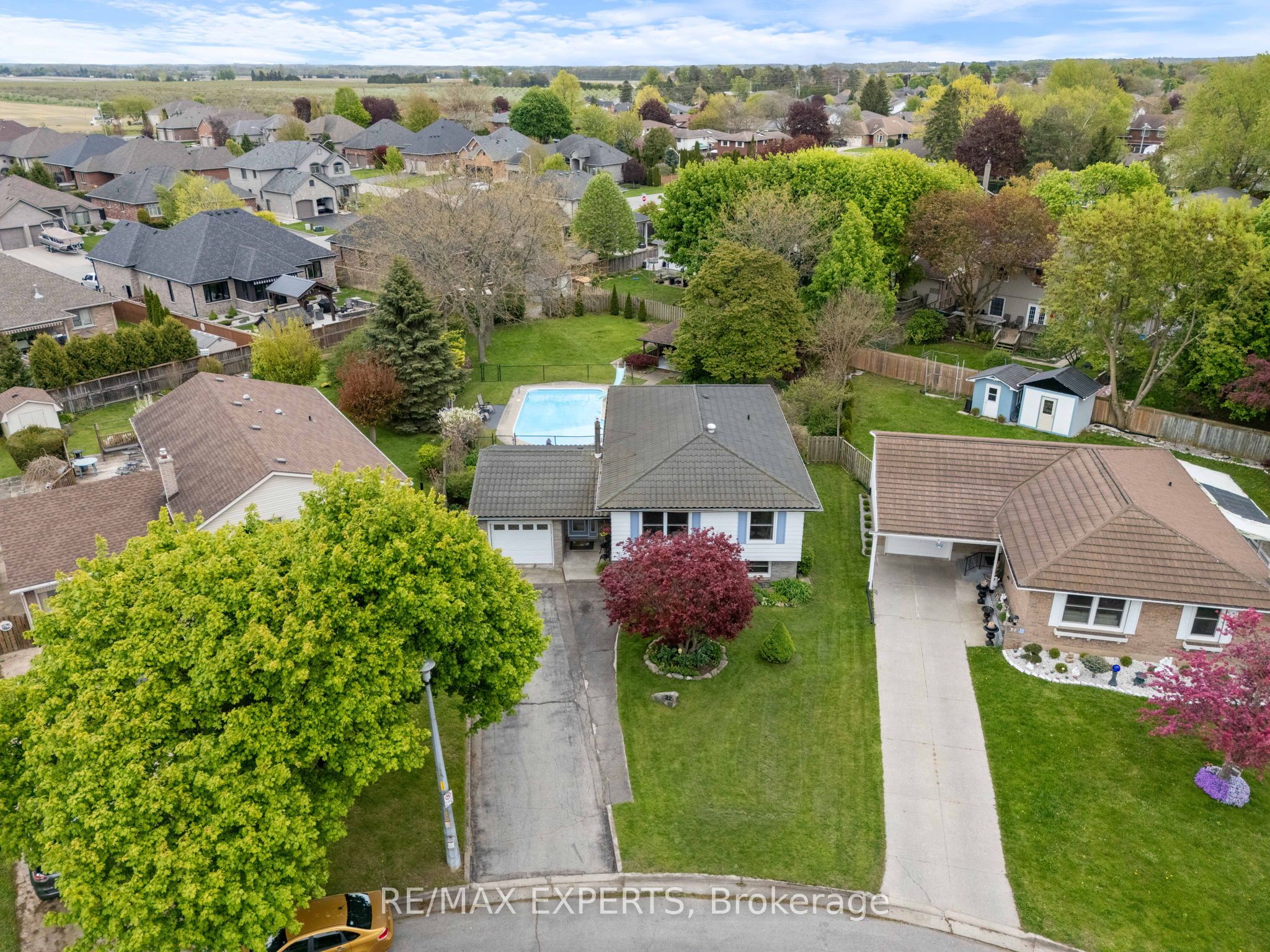 32 Crestlynn Crescent, Norfolk, ON, N3Y 4V8 photo 2