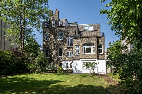 Cedars Road, London, Greater London SW4