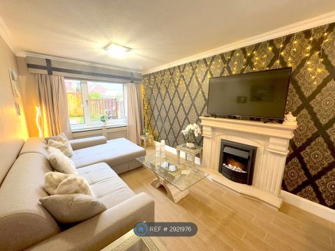 Gracemount Avenue, Edinburgh EH16