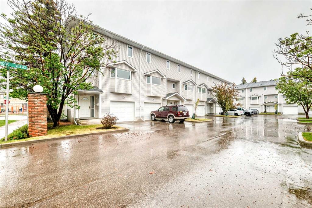 4 Glenbrook Villas SW, Calgary, AB, T3E 7E8