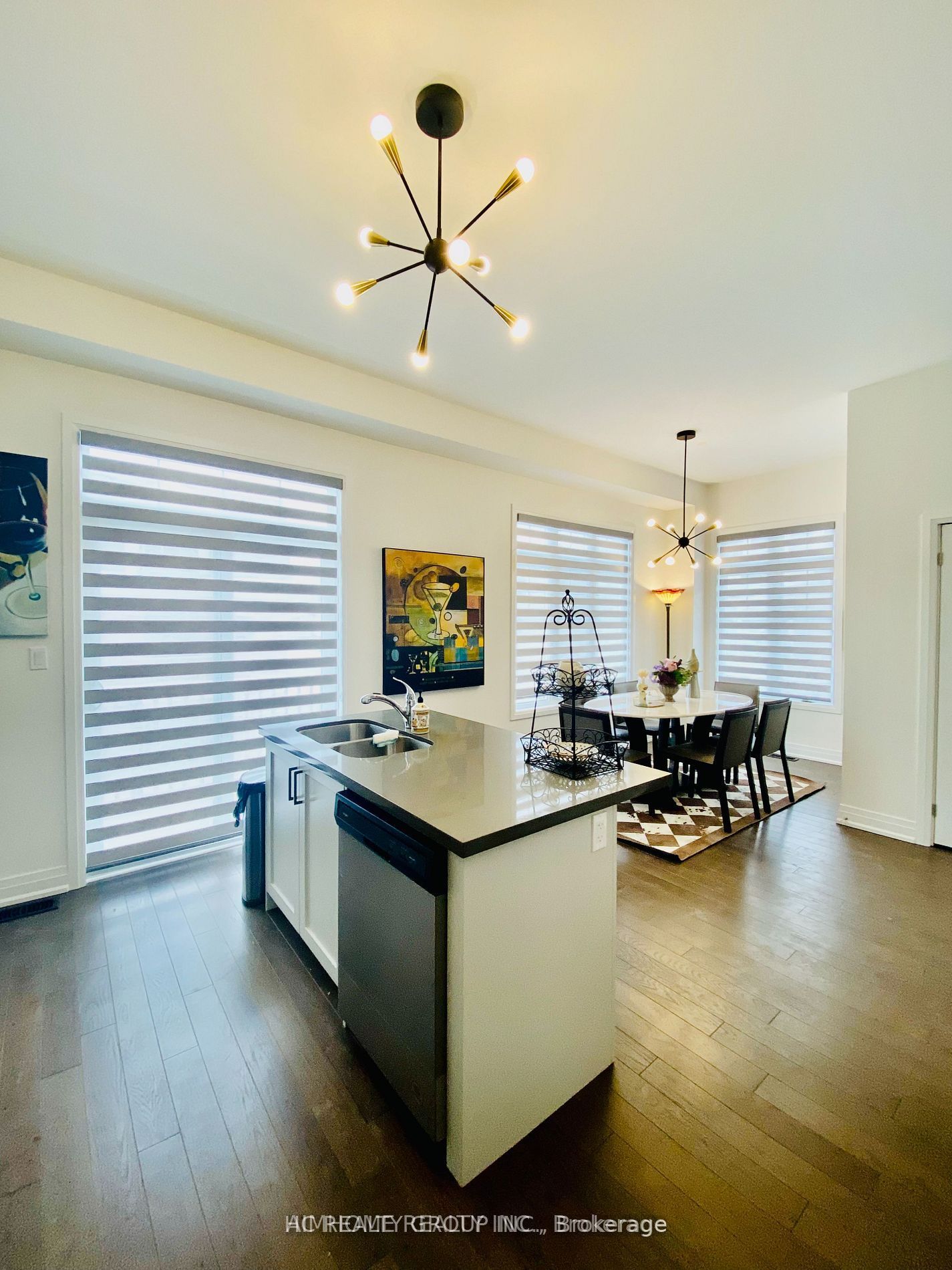 Additional image 5 of 2130 Royal Gala Circle, Mississauga, ON, L4Y 1Z2