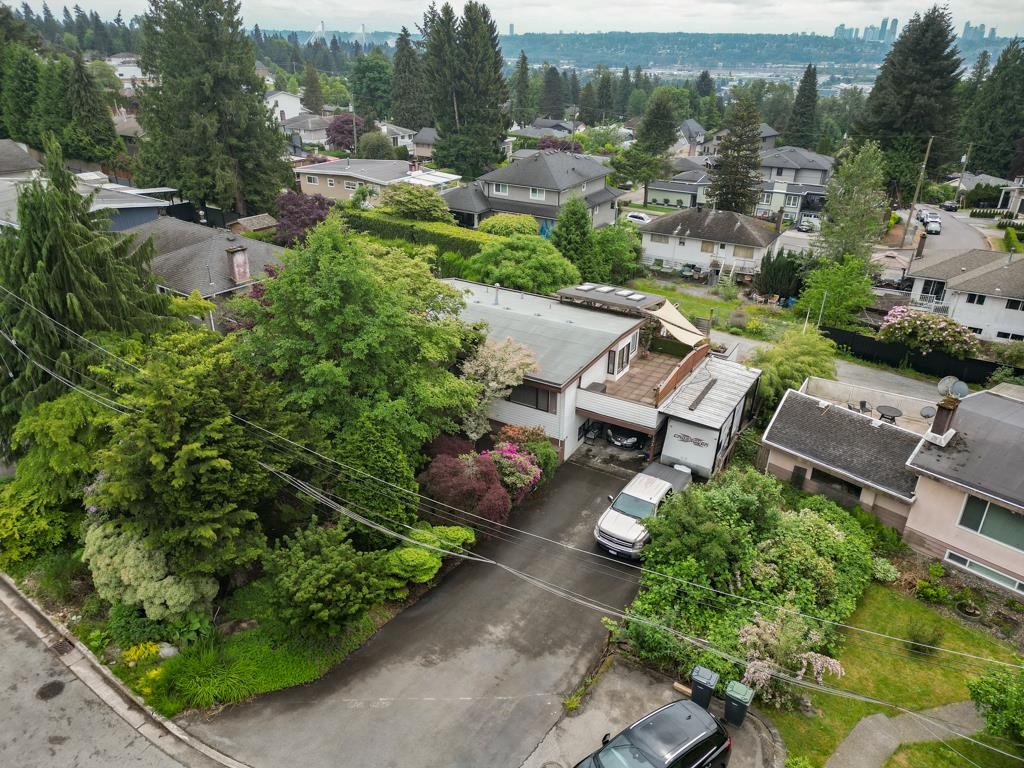 1392 Charland Avenue, Coquitlam, BC, V3K 3L3 photo 2