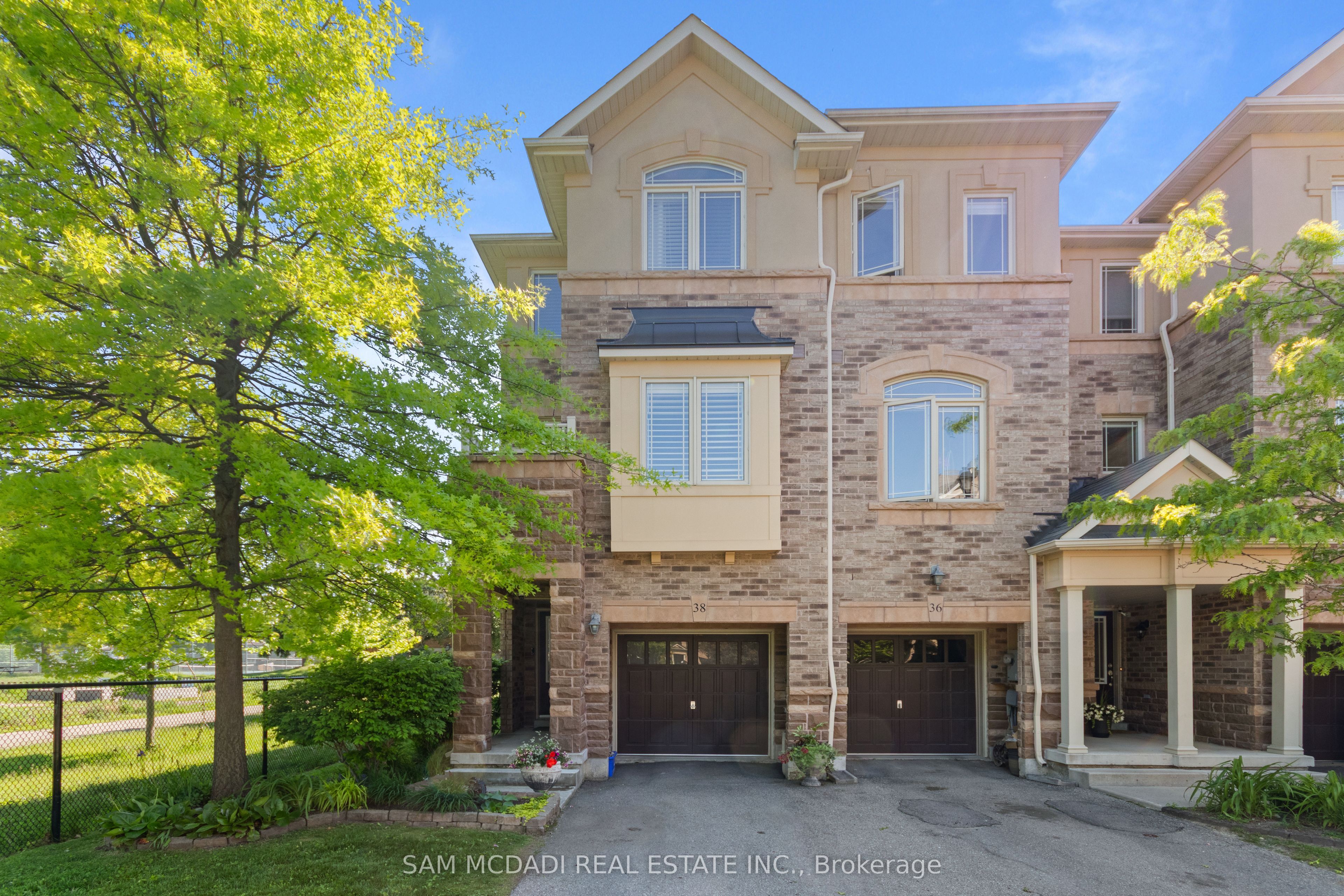 38-6625 Falconer Drive, Mississauga, ON, L5N 0C8