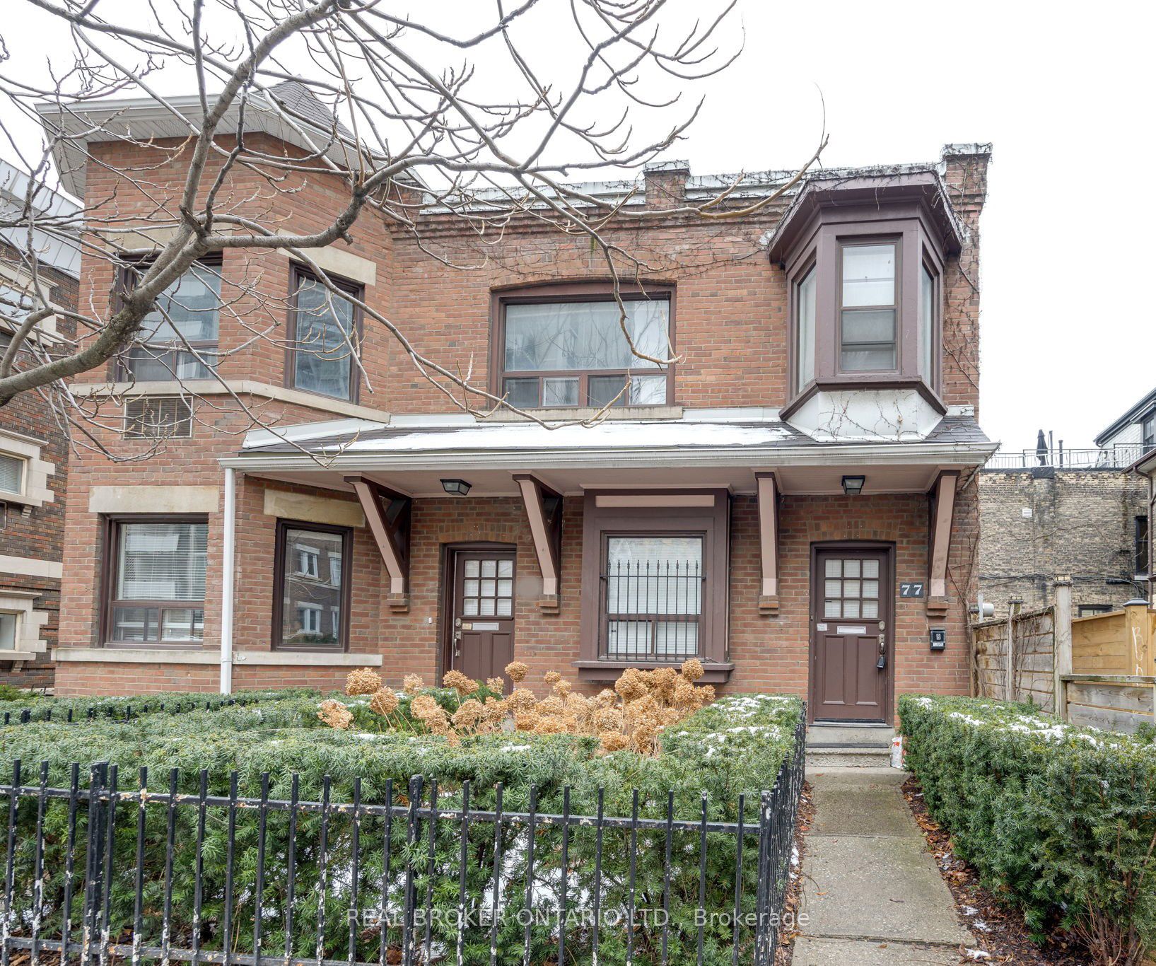 Upper-77 Isabella Street, Toronto, ON, M4Y 1N7