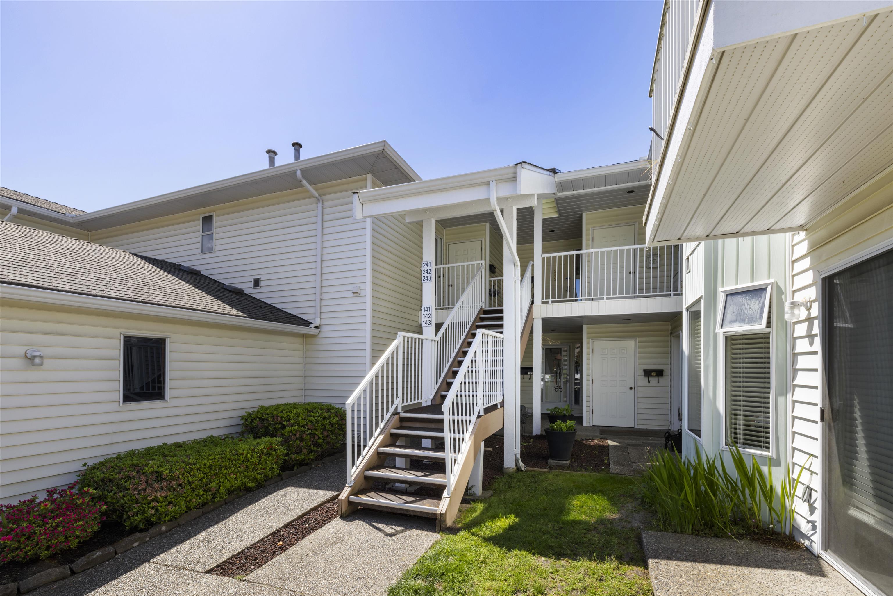 Additional image 4 of 241-7156 121 Street, Surrey, BC, V3W 0J6