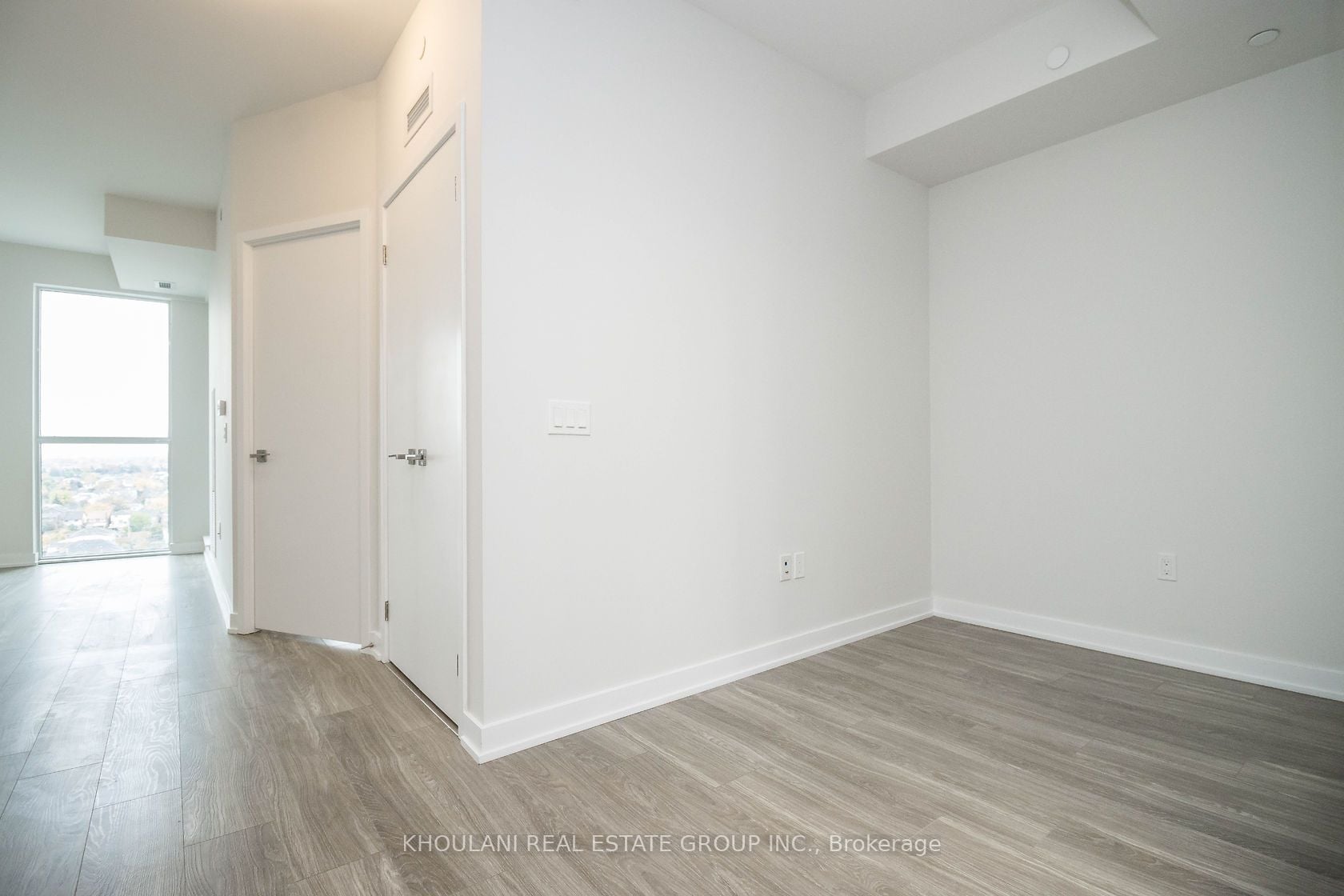 Additional image 6 of 1401-4085 Parkside Village Drive, Mississauga, ON, L5B 0K9