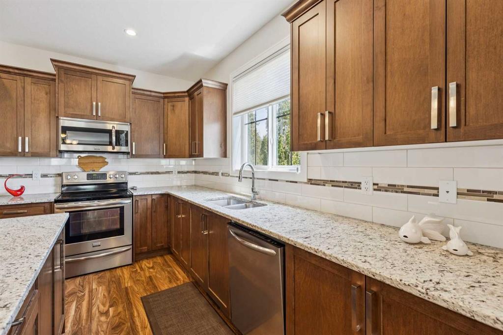 Additional image 3 of 102 Cooperswood Place SW, Airdrie, AB, T4B 3T6