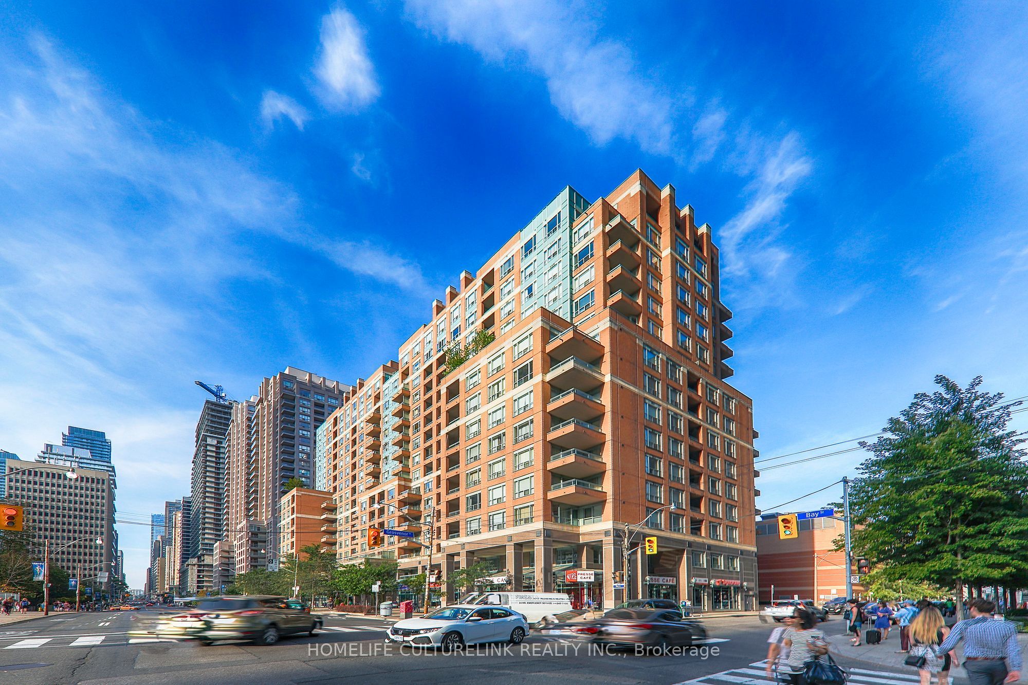 801-889 Bay Street, Toronto, ON, M5S 3K5
